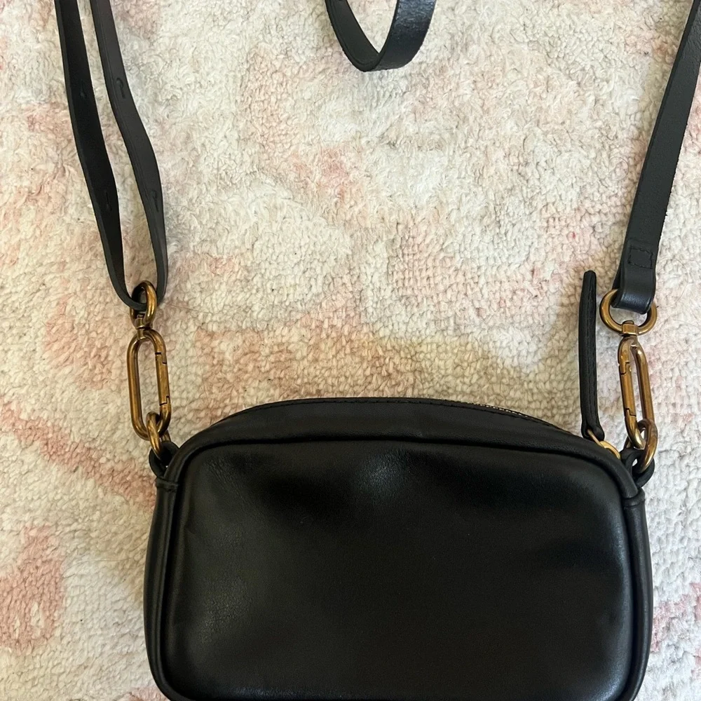 Madewell Black Leather Crossbody Bag - Picture 2 of 5